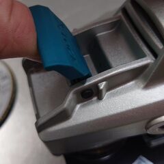 マキタ　Makita　18V充電式100mmディスクグラインダー　GA420DZ　X-LOCK型　未使用品の画像
