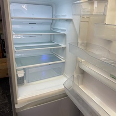 【中古】店長オススメ　¥30,800 ヒビ有　東芝5ドア冷蔵庫　2019年製　【IH45】の画像