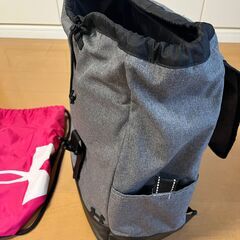 UNDER ARMOUR アンダーアーマー バックパック 30L 大容量 W31×H52×D18cm PC収納付｜トレーニング／UNISEXの画像