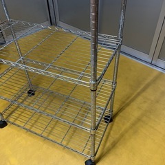 メッシュ　スチール棚の画像