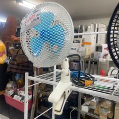 リサイクルショップどりーむ荒田店　No3507 クリップ扇風機　最終売り切り♪　直径２３ｃｍの画像