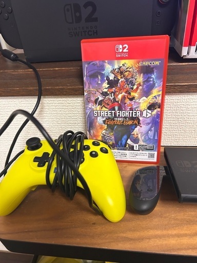 【極
美品】Switch2(マリオ同梱)ストリートファイター6付き 