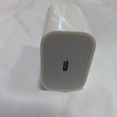 アップル　充電アダプタの画像