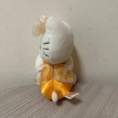 キティーちゃんのぬいぐるみの画像