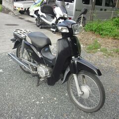  HONDA Super Cub スーパー カブ (AA04) ブラック・インジェクションの画像