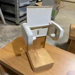 手作り トイレットペーパーのおき台の画像