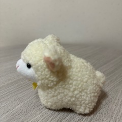羊のぬいぐるみの画像