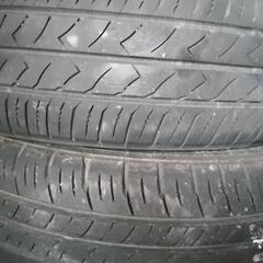 中古タイヤ４本の画像