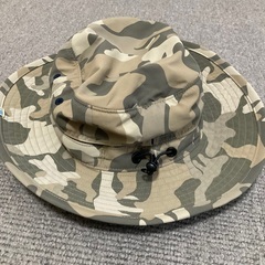 良品 karrimor カリマー キッズ 帽子 ハット アウトドア カモフラ アゴ紐付きの画像
