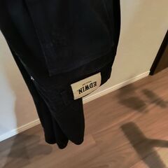 リーバイス　黒　サイズ２８の画像