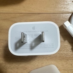 100%新品純正Apple充電器の画像