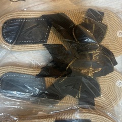 新品サンダル4個セットの画像
