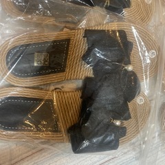 新品サンダル4個セットの画像