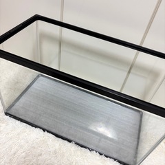 横60×縦35×奥30cm 　水槽の画像