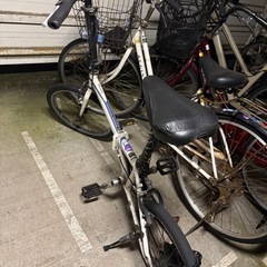 折りたたみ式自転車の画像