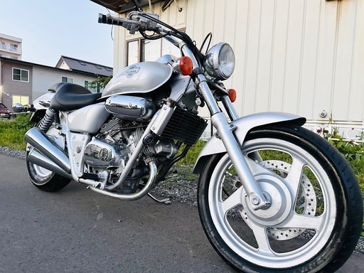 北海道　ホンダ　マグナ250  バッテリー新品無料！書類あり！