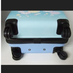 【新品】シナモンロール　キャリーケースの画像