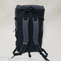 【新品】デサント　DESCENTE　バックパック　リュック　スクエアバッグ　Lの画像