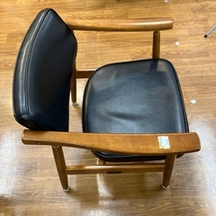 カリモク60 ダイニングチェア　ブラックxブラウン　【トレファク　川越店】の画像