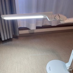 Panasonicスタンドライトの画像