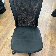 【急募！無料】最大25台　事務デスク　幅120㎝　机と椅子セットも可能の画像