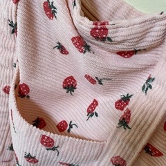 イチゴ柄　バッグの画像