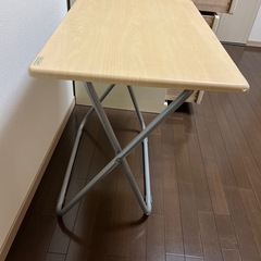 無料！折りたたみデスクの画像