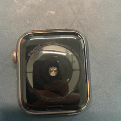 Apple Watch Series 4（44mm / ステンレススチールケース / GPS + Cellularモデル）の画像