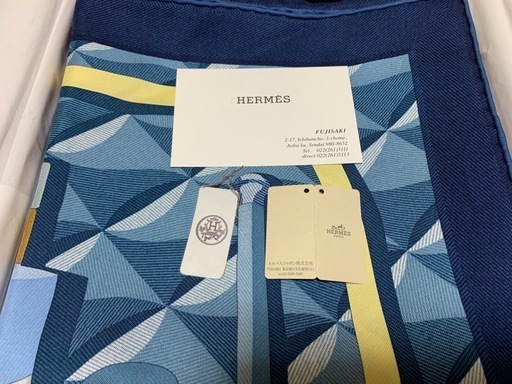 エルメス HERMES スカーフ　カレ90 シルク100 正規直営店購入　新品同様　定価88000円