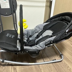 カトージ ベビーバウンサー の画像