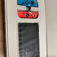 Nintendo Switch本体　ケース付き の画像