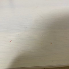 ホワイトテーブルの画像