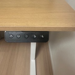 手渡しのみ 電動昇降デスク 無段階高さ調節 メモリー機能付きの画像