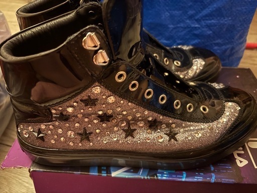 JIMMY CHOO ジミーチュウ　スニーカー　クリスタル