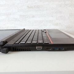 【最新OS搭載！】2025 8月分⑪ 最新Windows 11 SSD256GB メモリ8GB FMV i3(第四世代）キーボード美品の画像