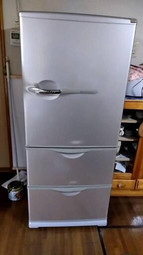 冷蔵庫COMFEE173L 24年製石岡市まで取に来る出来方優先 冷蔵庫COMFEE173L 24年製石岡市まで取に来る出来方優先 新生活】
