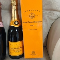 Veuve Clicquot Ponsardin ロゼ & ブリュット セットの画像