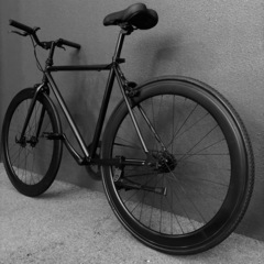 【8万で購入】ピストバイク 700c 黒 美品 自転車 お洒落 ロードバイク クロスバイク マウンテンバイク ビーチクルーザー BMX ミニベロ アメ村 堀江 表参道 原宿 青山 中目黒 モード HIPHOP Y2K THUG CLUB リックオウエンス【早い者勝ち】の画像