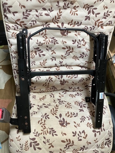 レカロ製シートレール モコ/MRワゴン MG/MF22