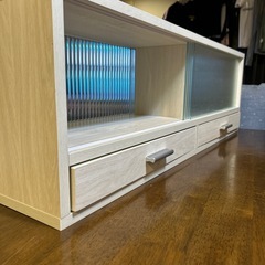 どっちからも取れる棚の画像