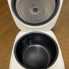 タイガー炊飯器21年製の画像