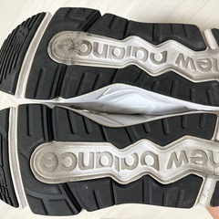 New Balance スニーカー ホワイト 27.5cmの画像