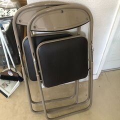 オフィス用品　机　椅子　テーブルの画像