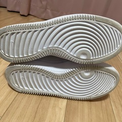 NIKE コートビジョンアルタ　23.5の画像