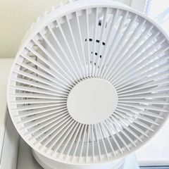 無印良品　３６０度首振り機能付きサーキュレーター６畳　ソフトボッ...