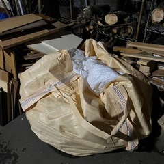 【必見！薪使用者】トン袋ご持参で１トンの角材端材各種詰め放題の画像