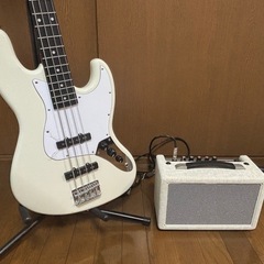 ベース＋アンプ＋ケースセット（島村楽器購入・美品）の画像