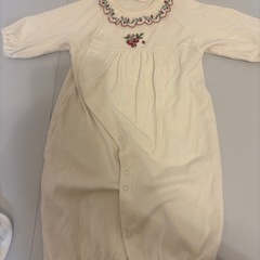 【美品】新生児ブランド秋冬ベビー服と肌着セットの画像