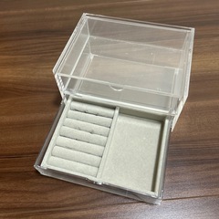 アクセサリー収納ケースの画像