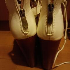 厚底サンダルの画像